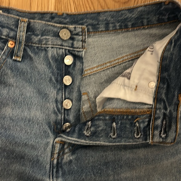 Levi’s 501s in Oxnard Athens Dark - Picture 6 of 10